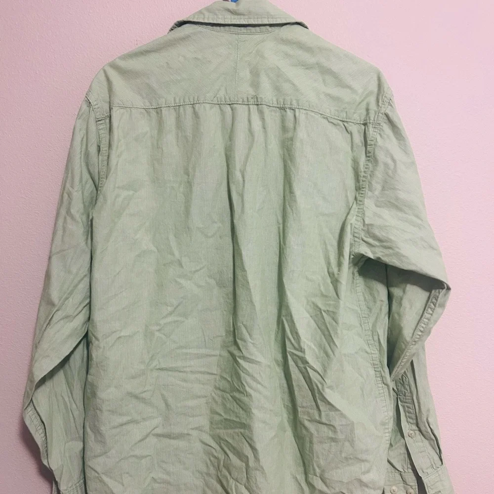 Green button down - Picture 3 of 3